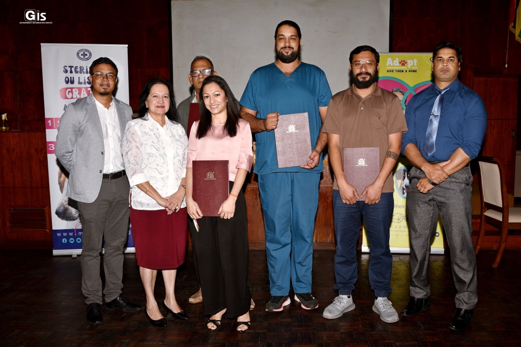 Campaign for mass sterilisation of dogs: MSAW signs Memoranda of ...