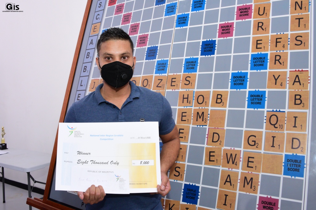 Presentation of prizes of the National Inter Region Scrabble Competition